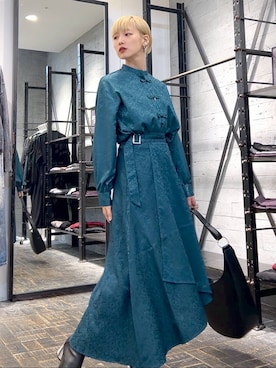 「アイテム（イヤーカフ）」を使った、Moneさん（レディース・162cm）の秋コーディネート