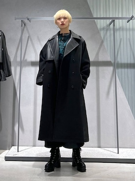 「アイテム（ステンカラーコート）」を使った、Moneさん（レディース・162cm・20代）の秋コーディネート