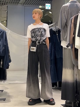 「HARE（ハレ）のHAREロゴチェーンミニウォレット(HARE)（財布）」を使った、Moneさん（レディース・162cm・20代）の夏コーディネート