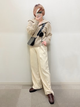 「スクエアトゥ」｜「アイテム（スラックス）」を使った、manaさん（レディース・153cm）の春コーディネート