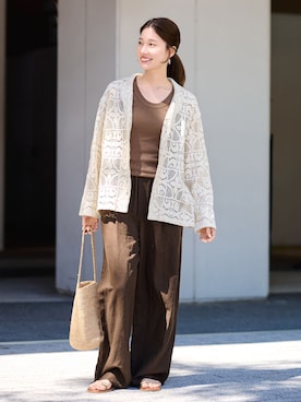 「FRAMeWORK（フレームワーク）のアイテム（スラックス）」を使った、minamiさん（レディース・165cm）の春コーディネート
