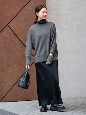 「FRAMeWORK（フレームワーク）のアイテム（ハンドバッグ）」を使った、minamiさん（レディース・165cm）の冬コーディネート