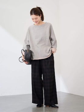 「FRAMeWORK（フレームワーク）のアイテム（スウェット）」を使った、minamiさん（レディース・165cm）の冬コーディネート