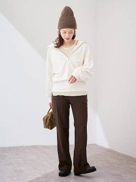 「FRAMeWORK（フレームワーク）のアイテム（スウェット）」を使った、minamiさん（レディース・165cm）の冬コーディネート