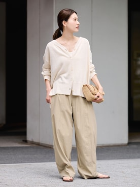 「FRAMeWORK（フレームワーク）のアイテム（パンツ）」を使った、minamiさん（レディース・165cm）の春コーディネート