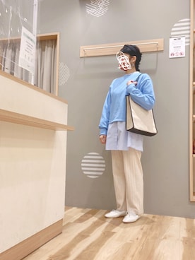 「Samansa Mos2 blue」｜「アイテム（スウェット）」を使った、344.☺︎さん（レディース・160cm）の冬コーディネート