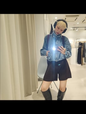 「KBF（ケイビーエフ）のバルーンデニムブルゾン（デニムジャケット、ブルー系）」を使った、sayakaさん（レディース・161cm）の秋コーディネート