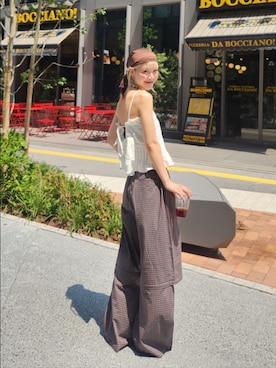 「KBF（ケイビーエフ）のアイテム（パンツ）」を使った、sayakaさん（レディース・161cm）の夏コーディネート