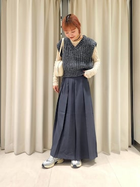 「KBF（ケイビーエフ）のベストセパレートワンピース（ワンピース）」を使った、sayakaさん（レディース・161cm）の冬コーディネート