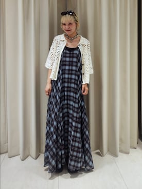 「KBF（ケイビーエフ）のクロシェニットシャツ（ニット/セーター、ホワイト系）」を使った、sayakaさん（レディース・161cm）の春コーディネート