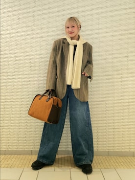 「アイテム（ボストンバッグ）」を使った、sayakaさん（レディース・161cm・30代）の秋コーディネート