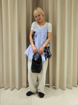 「KBF（ケイビーエフ）のヘムタックパッチワークミニキャミワンピース（ワンピース、ブルー系）」を使った、sayakaさん（レディース・161cm）の夏コーディネート
