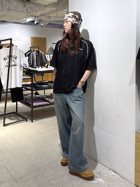 「X-girl（エックスガール）のBAGGY DENIM PANTS（デニムパンツ、ブルー系）」を使った、江川史唯さん（レディース・168cm）の夏コーディネート