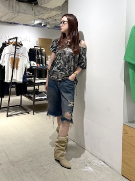 「X-girl（エックスガール）のRIBBONED HEM FADED LOGO S/S TEE（Tシャツ/カットソー、その他）」を使った、江川史唯さん（レディース・168cm）の夏コーディネート