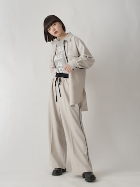 「La SRIC（ラスリック）のアイテム」を使った、La SRIC officialさん（レディース・165cm）の冬コーディネート