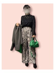 HAOKAN BACK RIBBON BLOUSE　アメリヴィンテージ Ameri（アメリ）の「HAOKAN BACK RIBBON BLOUSE（シャツ
