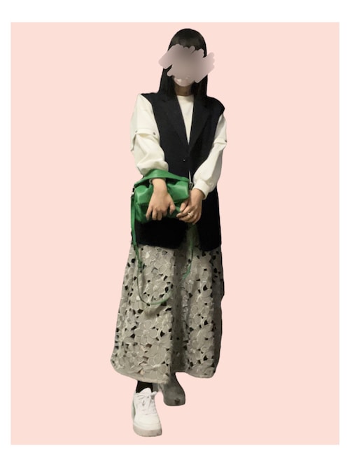 おもち’s Shop VIOLA CUTWORK FLARE SKIRT Ameri（アメリ）の「VIOLA CUTWORK FLARE SKIRT（スカート