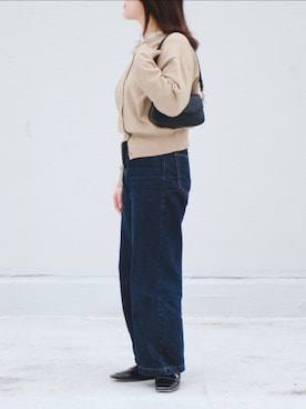 「アイテム（ローファー）」を使った、Esmeralda（エスメラルダ）さん（レディース・162cm）の秋コーディネート