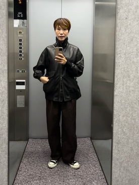 「アイテム（チノパンツ）」を使った、KOTAさん（レディース・162cm）の秋コーディネート