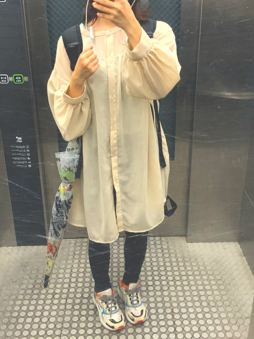 「シンプルコーデ、ootd、プチプラ、プチプラコーデ、Avail、スニーカー、おしゃれさんと繋がりたい」｜「FILAのFILA Luminance WN'S（スニーカー、ホワイト系）」を使った、はるなんさん（レディース・155cm）の夏コーディネートの1枚目の写真