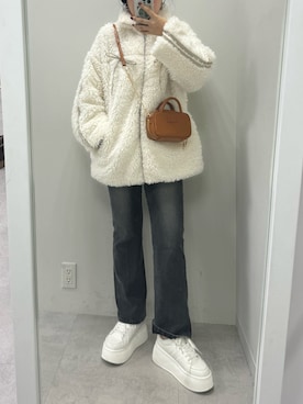 トリウミユカ(骨格ストレート/イエベ秋)さんのコーディネート