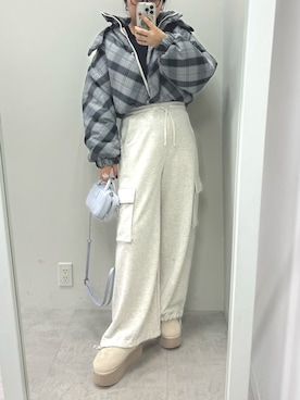 「one after another NICE CLAUP（ワンアフターアナザーナイスクラップ）のアイテム（スウェットパンツ）」を使った、トリウミユカ(骨格ストレート/イエベ秋)さん（レディース・166cm）の秋コーディネート