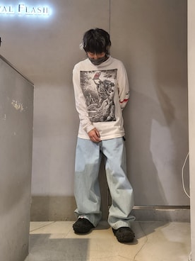 MONCLER(モンクレール)のデニムパンツを使った人気ファッション
