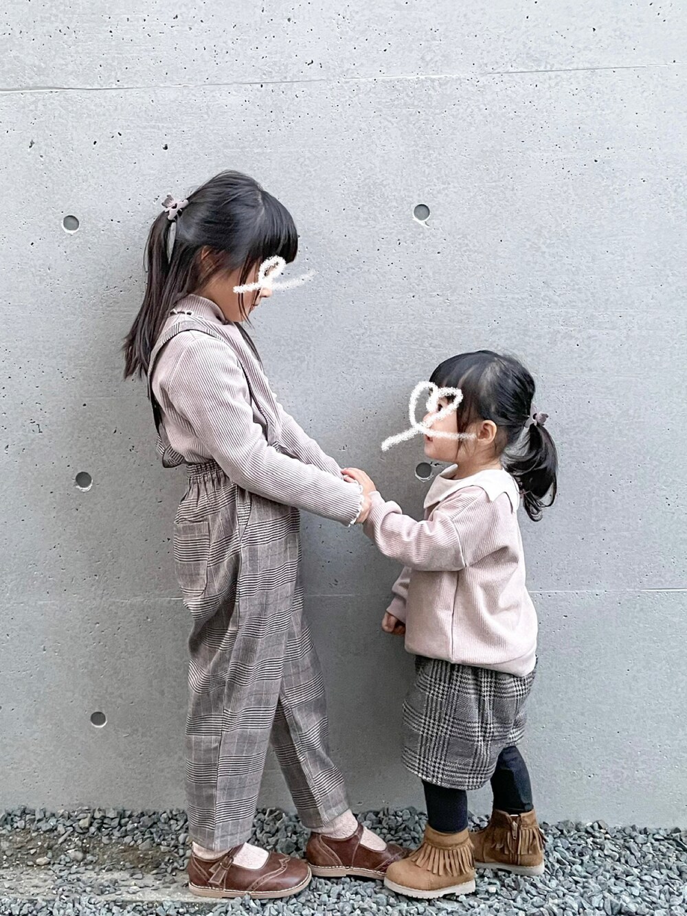 「おしゃれさんと繋がりたい、女の子コーデ、姉妹コーデ、西松屋、バースデイ、しまむら、Tシャツ、プチプラ」｜「Birthdayのアイテム（トップス、ベージュ系）」を使った、naa_booさん（キッズ・110cm）の春コーディネートの1枚目の写真