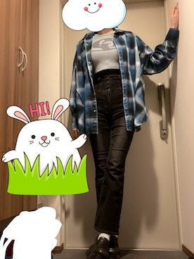 「アイテム（ローファー）」を使った、𝒮さん（レディース・172cm）の秋コーディネート
