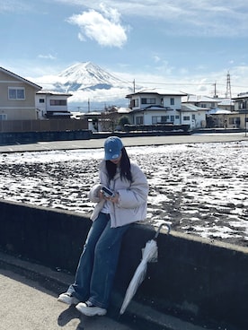 「アイテム（ダウンジャケット/コート）」を使った、BABE_ZHOUさん（レディース・165cm）の春コーディネート