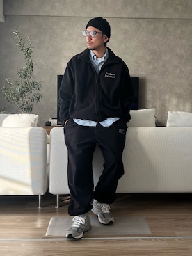 「アイテム（スニーカー）」を使った、Naoto さん（メンズ・170cm・30代）の秋コーディネート