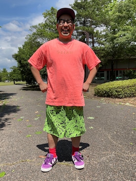 「FRUIT OF THE LOOM（フルーツオブザルーム）のアイテム（キャップ）」を使った、ノビ山本さん（メンズ・170cm）の夏コーディネート