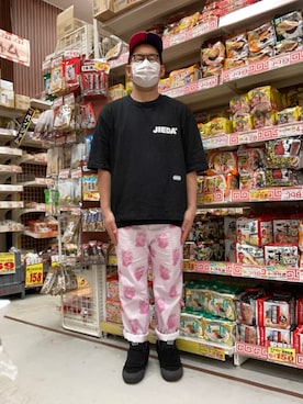 「CA4LA（カシラ）のアイテム」を使った、ノビ山本さん（メンズ・170cm）の夏コーディネート