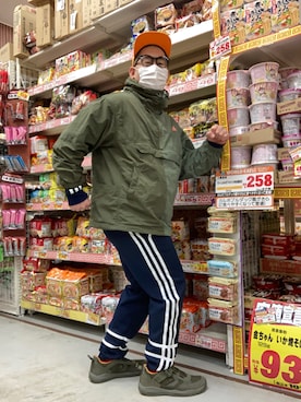 「AlexanderLeeChang（アレキサンダーリーチャン）のアイテム（ジャケット/アウター）」を使った、ノビ山本さん（メンズ・170cm）の秋コーディネート