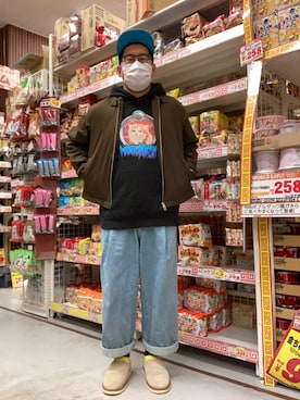「suicoke（スイコック）のアイテム（スリッポン）」を使った、ノビ山本さん（メンズ・170cm）の冬コーディネート