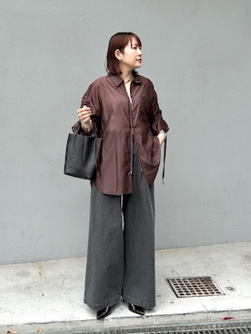 「Lui's（ルイス）のシアーギャザーダブルZIPシャツ（シャツ/ブラウス、ブラウン系）」を使った、YU さん（レディース・159cm）の夏コーディネート