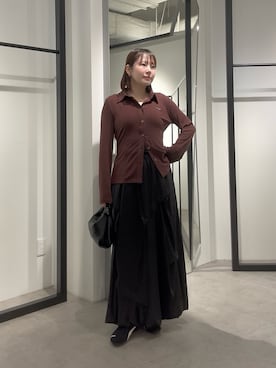 「Lui's（ルイス）のプレーティングシャツデザインニットカーディガン（カーディガン/ボレロ、レッド系）」を使った、YU さん（レディース・159cm）の秋コーディネート