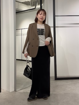 「Lui's（ルイス）の2WAYスリーブストレッチツイルオーバーダブルジャケット（テーラードジャケット、グリーン系）」を使った、YU さん（レディース・159cm）の春コーディネート