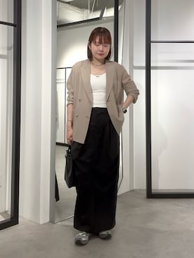「Lui's（ルイス）のアーチラインスライドネックレス（ネックレス、シルバー系）」を使った、YU さん（レディース・159cm）の夏コーディネート