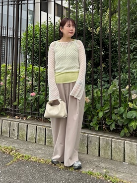 「ベージュパンツ」｜YU さん（レディース・159cm）の夏コーディネート