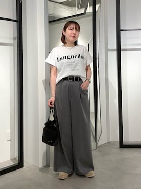 「Lui's（ルイス）のUVカット / 接触冷感ロゴT（Tシャツ/カットソー、ホワイト系）」を使った、YU さん（レディース・159cm）の夏コーディネート