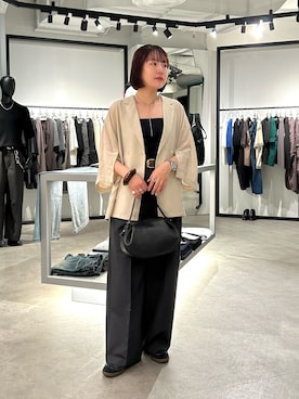 「アイテム（ブレスレット）」を使った、YU さん（レディース・159cm）の夏コーディネート