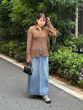 「アイテム（デニムスカート）」を使った、YU さん（レディース・159cm）の秋コーディネート