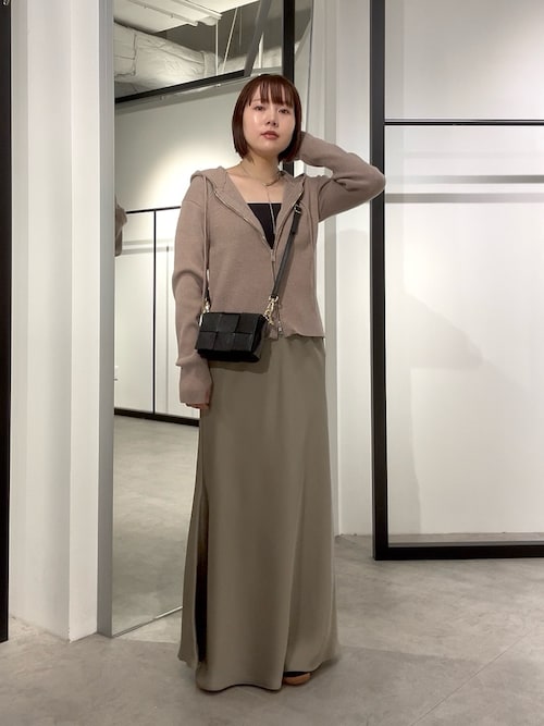 Leopard サテンマーメイドスカート searoomlynn Leopardサテンマーメイドスカート - メルカリ