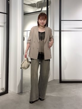 「Lui's（ルイス）のメッシュダブルジャケット（テーラードジャケット、ベージュ系）」を使った、YU さん（レディース・159cm）の夏コーディネート