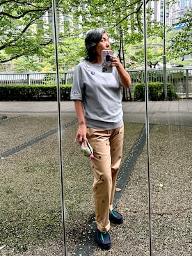 「Champion（チャンピオン）のアイテム（スウェット、グレー系）」を使った、Minaさん（レディース・159cm）の秋コーディネート