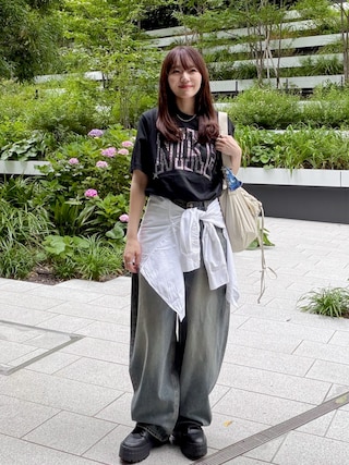 「NIKE（ナイキ）のナイキ スポーツウェア クラシック ウィメンズ ルーズ Tシャツ / Nike Sportswear Classic Women's Loose T-Shirt IR7839-010 Black（Tシャツ/カットソー）」を使った、かほこ。さん（レディース・162cm）の夏コーディネート