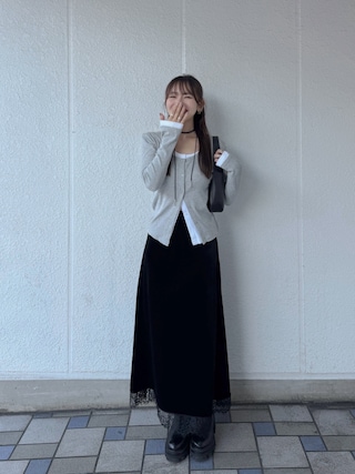「MUSINSA STANDARD WOMAN（ムシンサスタンダードウーマン）のウィメンズリブスリムスcoopネックレイヤードジャージカーディガン[メランジグレー]（カーディガン/ボレロ）」を使った、かほこ。さん（レディース・162cm）の秋コーディネート