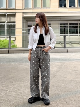 「ZARA（ザラ）のドットプリントアンクル丈デニムパンツ ¥7990（デニムパンツ、グレー系）」を使った、かほこ。さん（レディース・162cm）の夏コーディネート