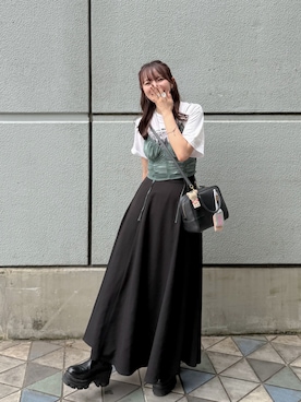 「LOEWE（ロエベ）のアイテム」を使った、かほこ。さん（レディース・162cm）の夏コーディネート